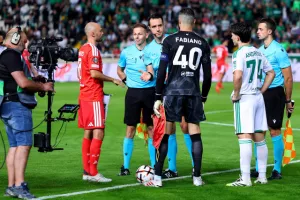 Ομόνοια - Μπενφίκα: Την κόντραρε... για ένα ημίχρονο