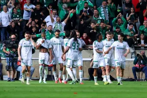 Ομόνοια - Μπενφίκα: Την κόντραρε... για ένα ημίχρονο