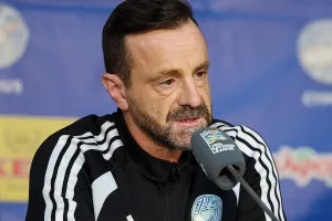 "Έχουμε δύο παιχνίδια στα οποία θέλουμε το απόλυτο"