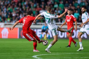 Ομόνοια - Μπενφίκα: Την κόντραρε... για ένα ημίχρονο