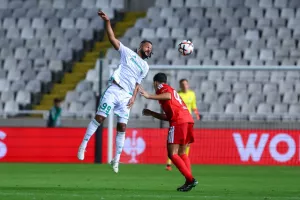 Ομόνοια - Μπενφίκα: Την κόντραρε... για ένα ημίχρονο