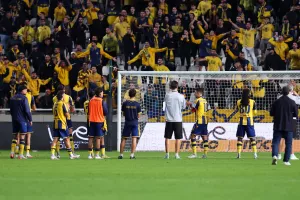 (Βίντεο kerkida) Η ΑΕΛ και ο κόσμος της!