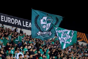 Ομόνοια - Μπενφίκα: Την κόντραρε... για ένα ημίχρονο
