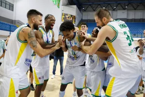 "Κιτρινοπράσινο"... το Super Cup! (Φώτος)