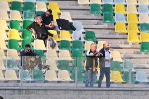 Τέταρτη σερί νίκη και μένει κορυφή η ΑΕΛ (φώτος)