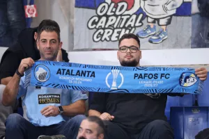 ΦΩΤΟΣ από την κερκίδα της Πάφου