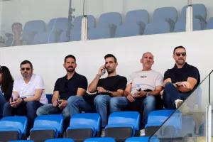 Μάντζιος με... εκλεκτή παρέα!