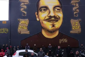 Ο Α.Σ. Άρης ζητά την απόδοση δικαιοσύνης για τη δολοφονία του Άλκη Καμπανού.