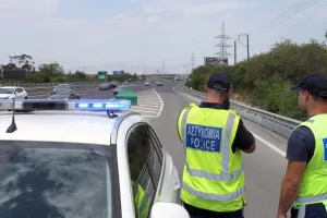 Άγρια καταδίωξη μοτοσικλετιστή στη Λευκωσία