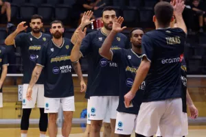 Ισοπεδωτικός στην πρεμιέρα του ο Κεραυνός! (Φώτος)
