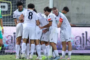 Αγχωτική πρόκριση με παράταση, ΤΕΣΣΕΡΑ πέναλτι και... κόκκινη στον Αντερέγκεν! (Φωτογραφίες)