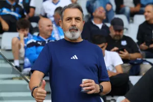 Απόλλων-Πάφος/Φώτος από τις κερκίδες