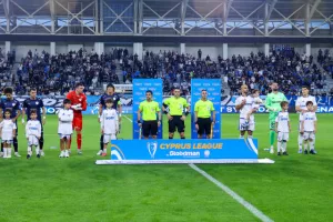Απόλλων - Πάφος FC: Μεγάλη μάχη... χωρίς νικητή