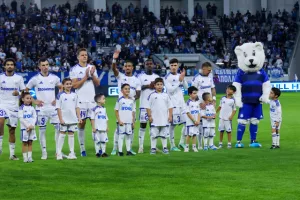 Απόλλων - Πάφος FC: Μεγάλη μάχη... χωρίς νικητή