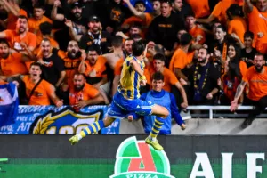 ΑΠΟΕΛ - Ομόνοια 29Μ: Ανατροπή με τεσσάρα και... δυο δοκάρια!