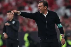 Ρίο Άβε: Τέλος και επίσημα ο Συλαϊδόπουλος