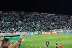 Ομόνοια - Μπενφίκα: Την κόντραρε... για ένα ημίχρονο