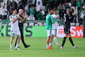 Ομόνοια - Μπενφίκα: Την κόντραρε... για ένα ημίχρονο