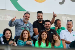 (ΦΩΤΟΣ) Οι Ομονοιάτες στο "Στέλιος Κυριακίδης"