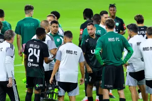 Πρόκριση με τεσσάρα και... στυλ για την ''Ελαφρά Ταξιαρχία''!