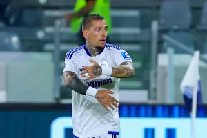 Ουσιαστικός... Brandon Thomas!