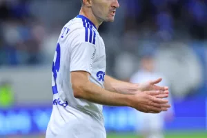 Απόλλων - Πάφος FC: Μεγάλη μάχη... χωρίς νικητή