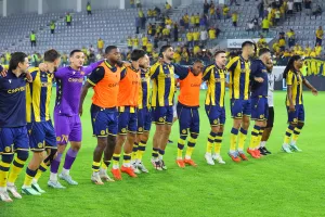 Με το δέλεαρ της κορυφής… 