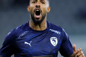 Απόλλων - Πάφος FC: Μεγάλη μάχη... χωρίς νικητή