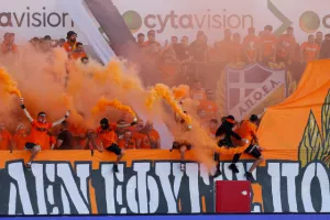 (Πάφος-ΑΠΟΕΛ) Φωτορεπορτάζ από τις κερκίδες