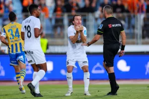 Πάφος FC - ΑΠΟΕΛ: Φάσεις ναι, γκολ όχι...