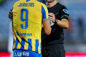 Πάφος FC - ΑΠΟΕΛ: Φάσεις ναι, γκολ όχι...
