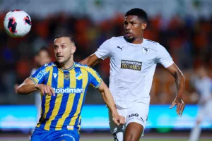 Πάφος FC - ΑΠΟΕΛ: Φάσεις ναι, γκολ όχι...