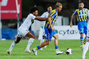 Πάφος FC - ΑΠΟΕΛ: Φάσεις ναι, γκολ όχι...