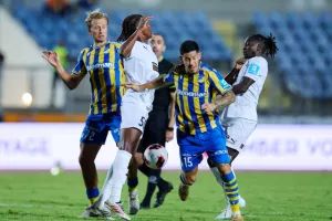 Πάφος FC - ΑΠΟΕΛ: Φάσεις ναι, γκολ όχι...