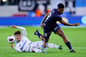 Απόλλων - Πάφος FC: Μεγάλη μάχη... χωρίς νικητή