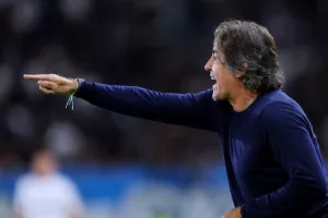 Απόλλων - Πάφος FC: Μεγάλη μάχη... χωρίς νικητή
