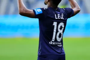Απόλλων - Πάφος FC: Μεγάλη μάχη... χωρίς νικητή