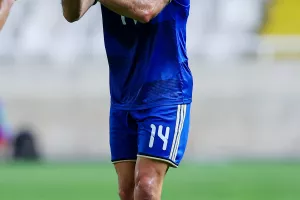 Με ψυχή και δέκα παίκτες η Εθνική μας, πρώτη νίκη και άλμα στη 2η θέση!