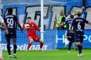 Απόλλων - Πάφος FC: Μεγάλη μάχη... χωρίς νικητή