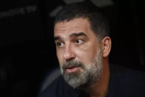 «Πέφτουν βόμβες τη νύχτα και το πρωί έχουμε προπόνηση»