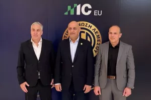 ΚΟΠ: "Χρόνια πολλά ΑΕΛ"!