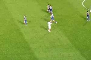 Στα ίσα... με Κωστή! 