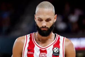 Φουρνιέ: «Περήφανος για αυτή την ομάδα»