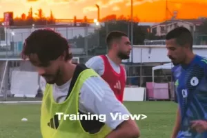 Με πανέμορφο background η "τελευταία" (βίντεο)