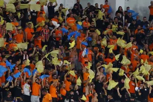 ΑΠΟΕΛ 1,2