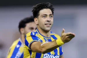 Ημίχρονο/ΑΠΟΕΛ-Ύψωνας 3-0