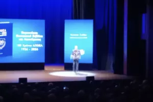 (Βίντεο Kerkida) Η ομιλία του Σχίζα: "Ο Διομήδης είχε το όραμα για έναν αμιγώς Ελληνικό σύλλογο"