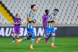Η... ξεχωριστή κυπριακή υπογραφή!
