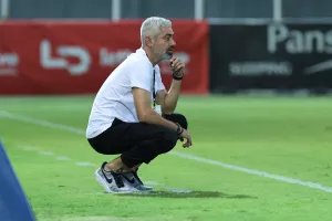 "Πραγματικά ανεξήγητο το πως δεν παίρνουμε αυτό που μας αξίζει φέτος"
