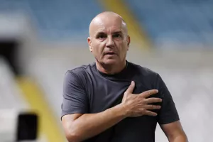 Ολυμπιακός για Γιώργο Κωστή